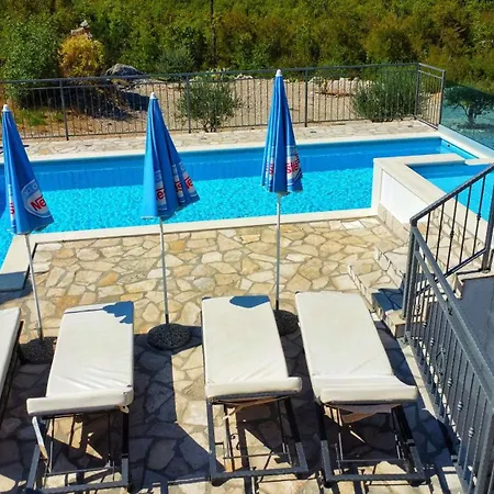 Villa Solaris